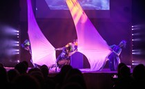 Vizualno plesni performance